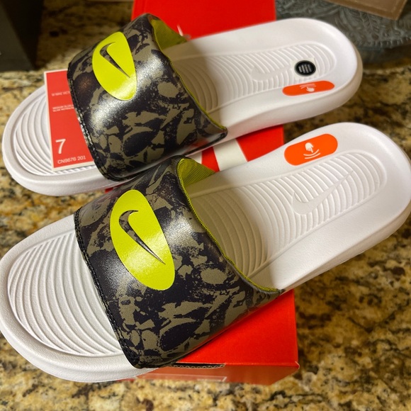 Nike Victori One Slide Print - Picture 4 of 6